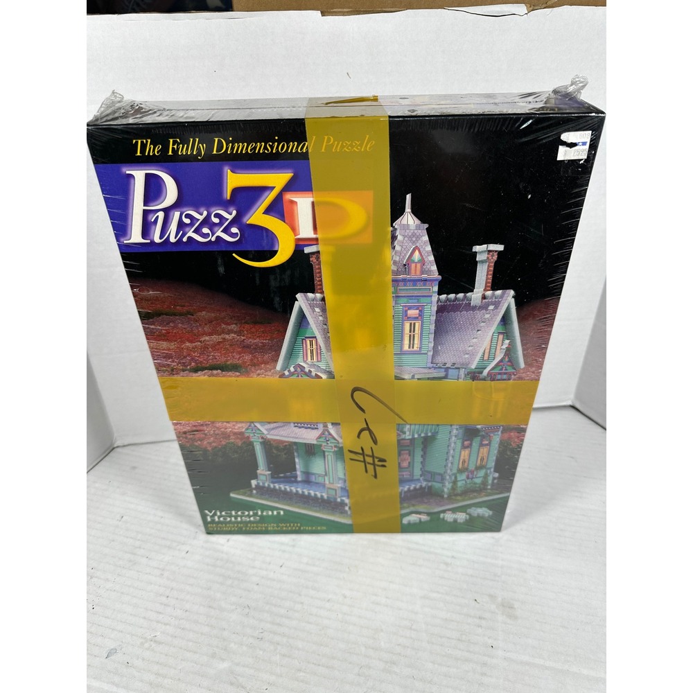 Milton Bradley Puzz-3D Victorian House 700 Piece 3D Puzzle 1994 New Sealed